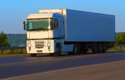 İstanbul ile Bayraklı Arası Öğrenci Eşyası Taşıma